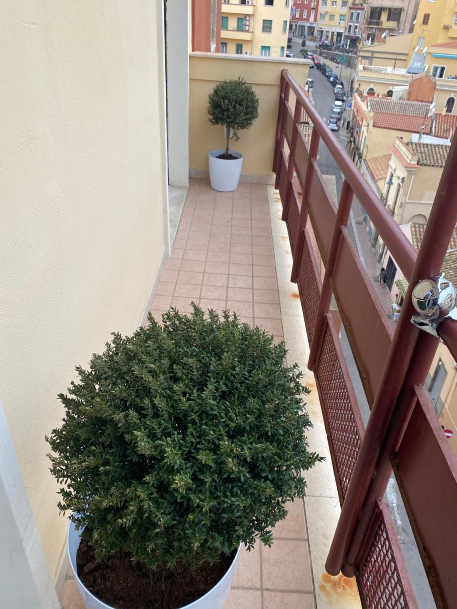 Myrtus Guest House Piazza Gramsci Cagliari Exterior photo